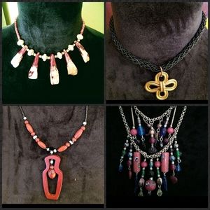 Bundle of 4 Vintage Necklaces